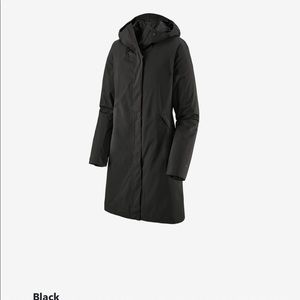 Patagonia women’s long rain jacket!